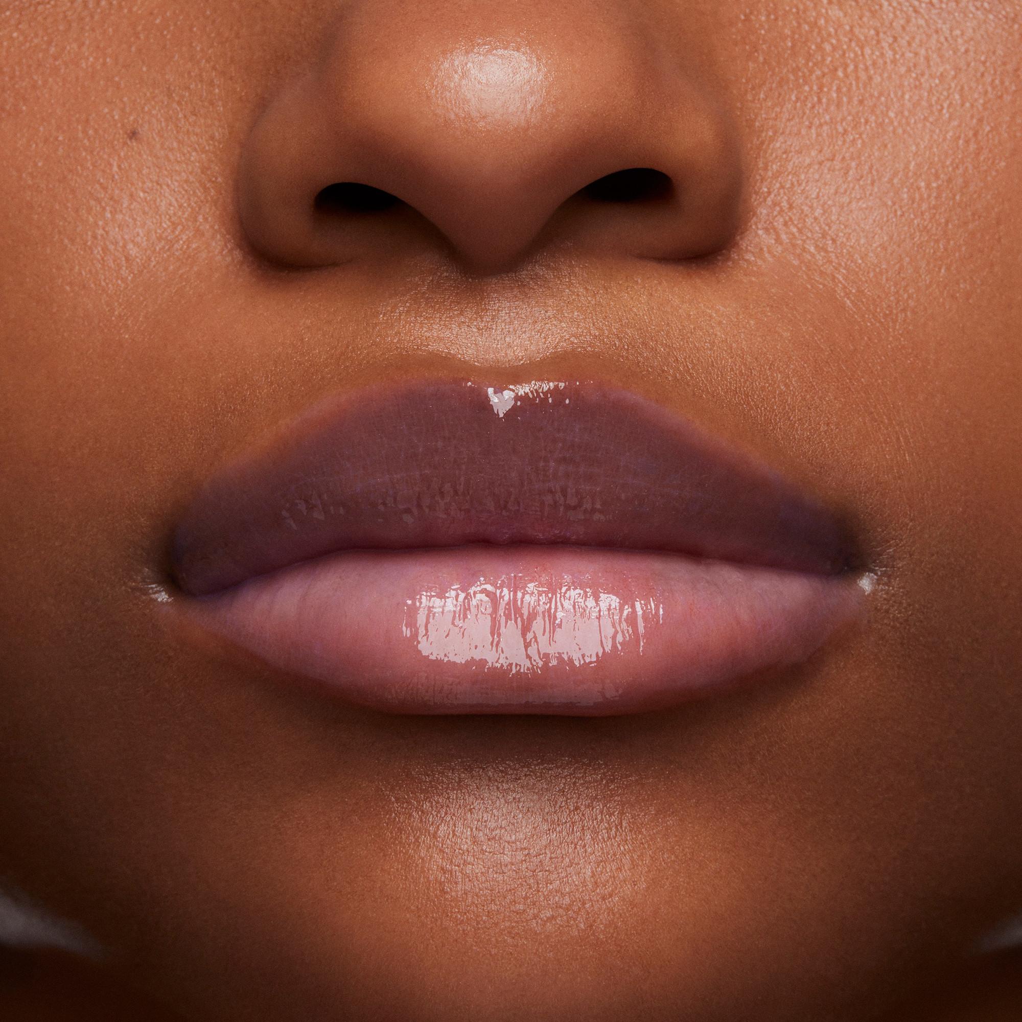 MAC Cosmetics  Squirt Plumping Gloss Stick 