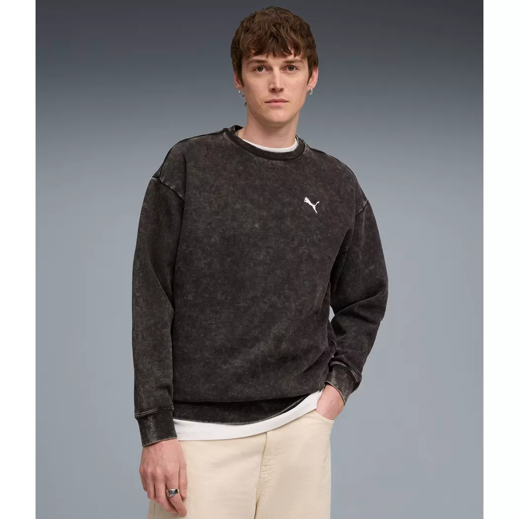 Langarmshirt PUMA "ESS ELEVATED RELAXED WASH CREW FL", Herren, Gr. XL, schwarz (puma schwarz), Fleece, Obermaterial: 66% Baumwolle, 34% Polyester, bedruckt, relaxed fit normal, Rundhals, Shirts Langarmshirt, sportlicher Stil, Rundhalsausschnitt, aus Baumw