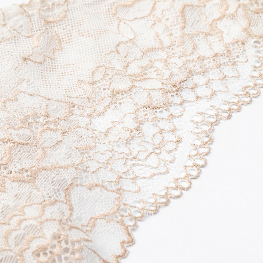 Manor Woman Perizoma String in Pizzo  