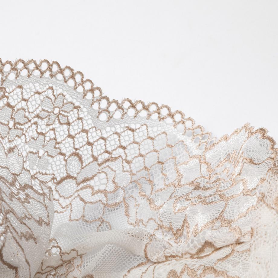 Manor Woman Slip brésilien en dentelle  