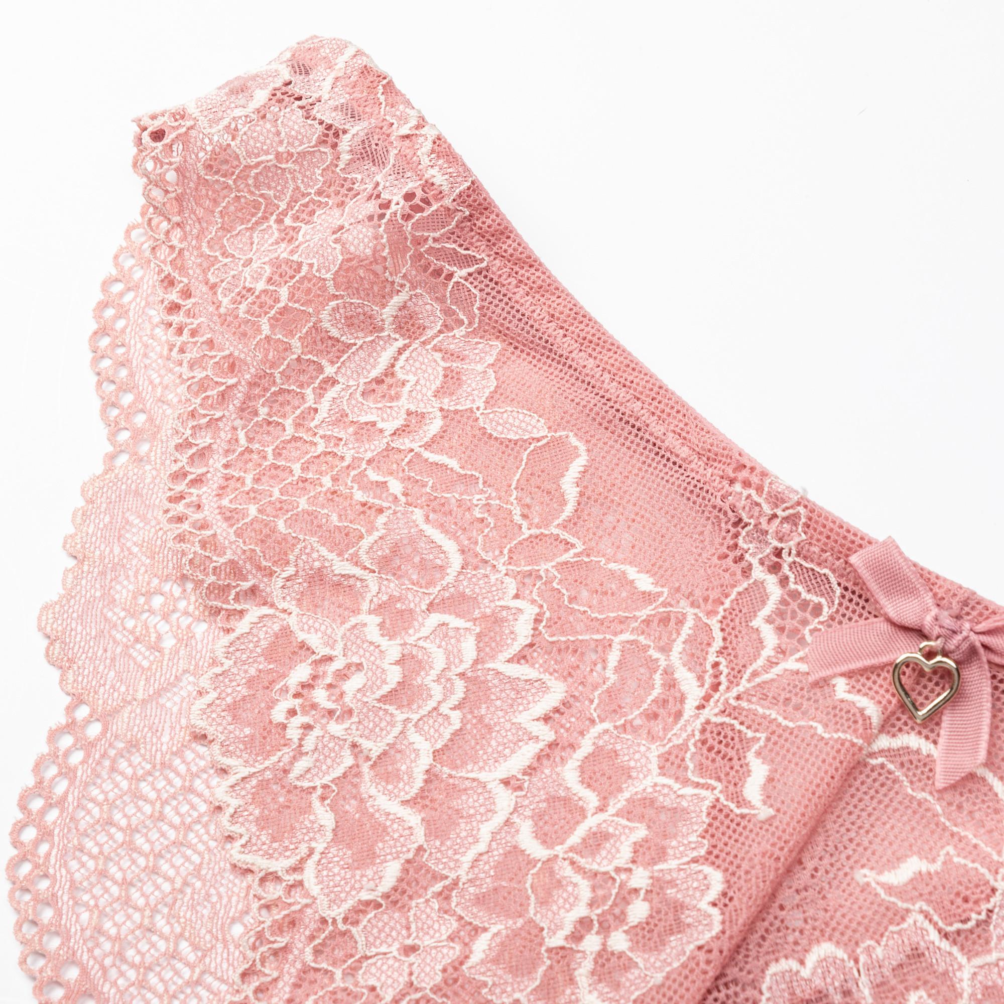 Manor Woman Brasiliana in pizzo  