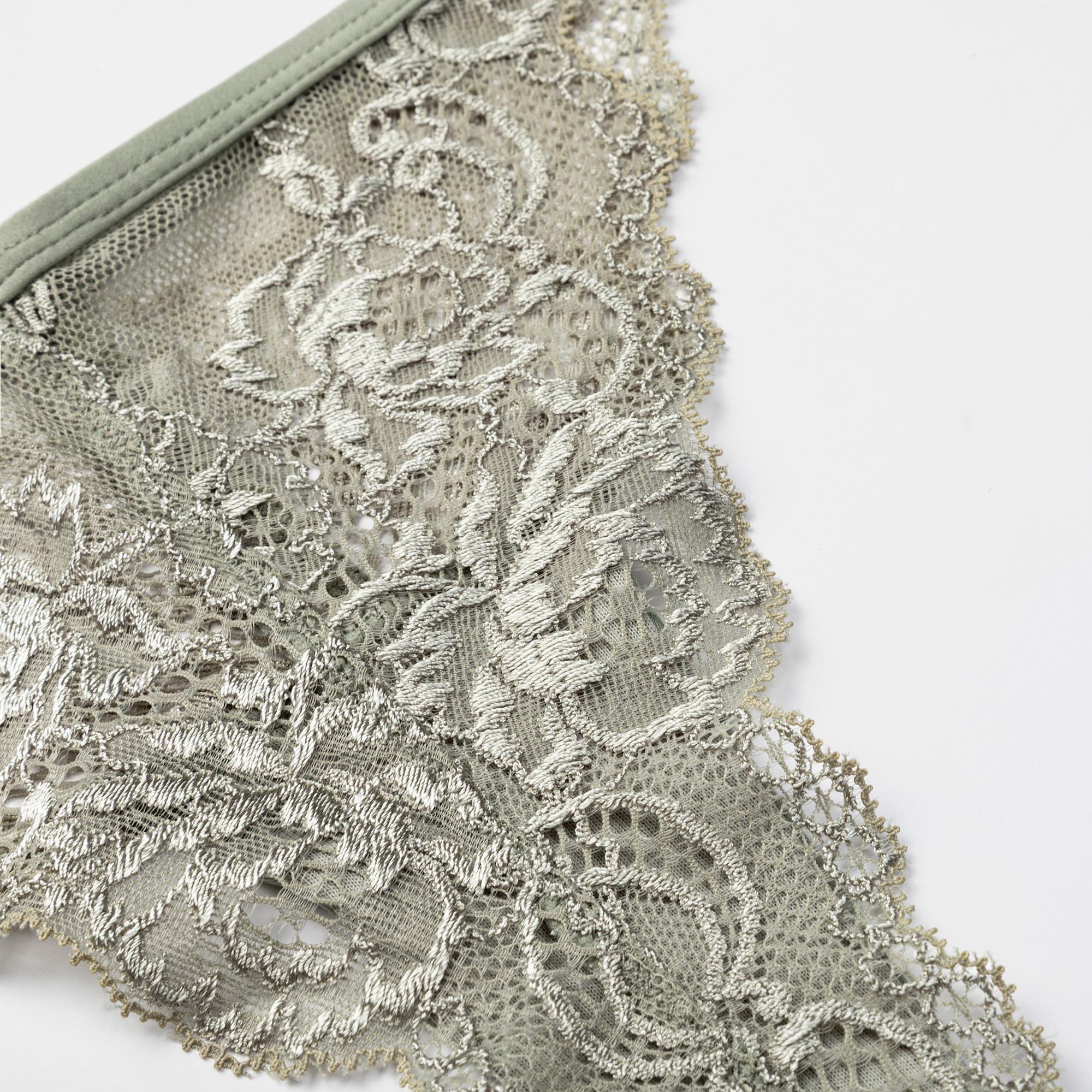 Manor Woman Perizoma String in Pizzo Floreale  