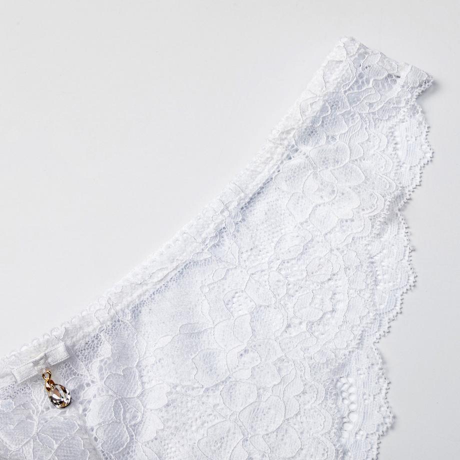 Manor Woman Brasiliana in pizzo  