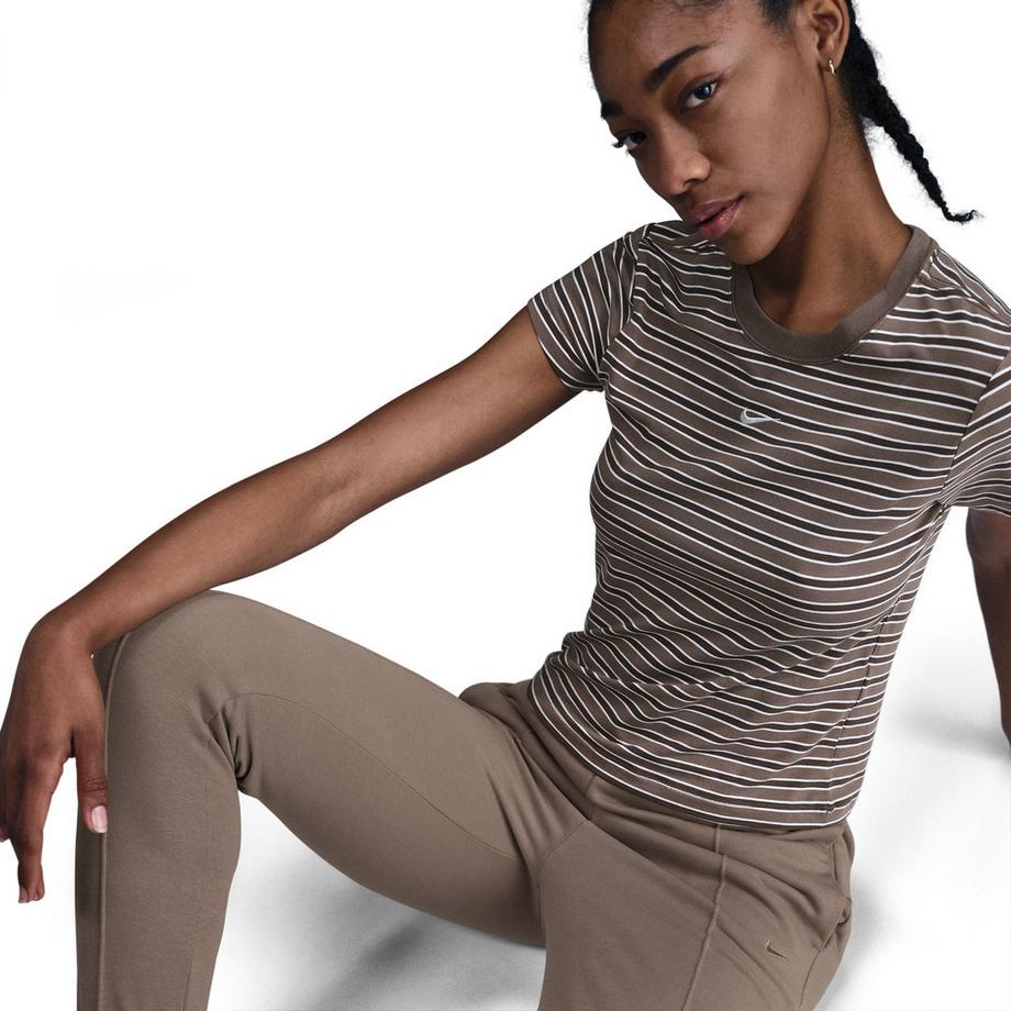 NIKE Sportswear Chill Terry Pantaloni da allenamento 