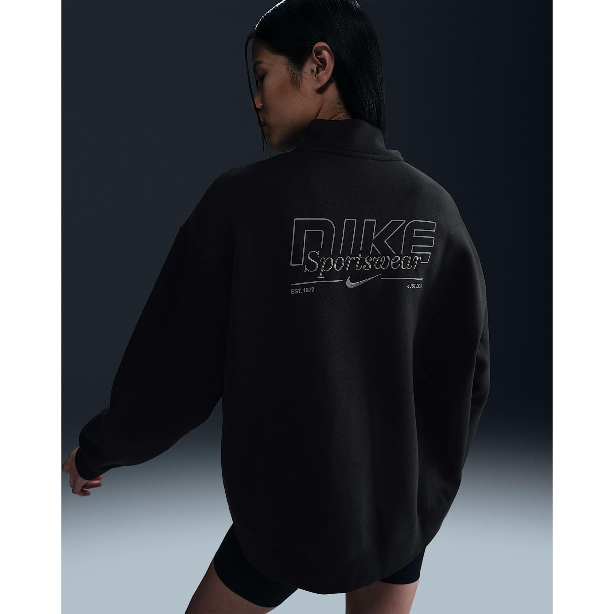 NIKE  Sweatshirt 