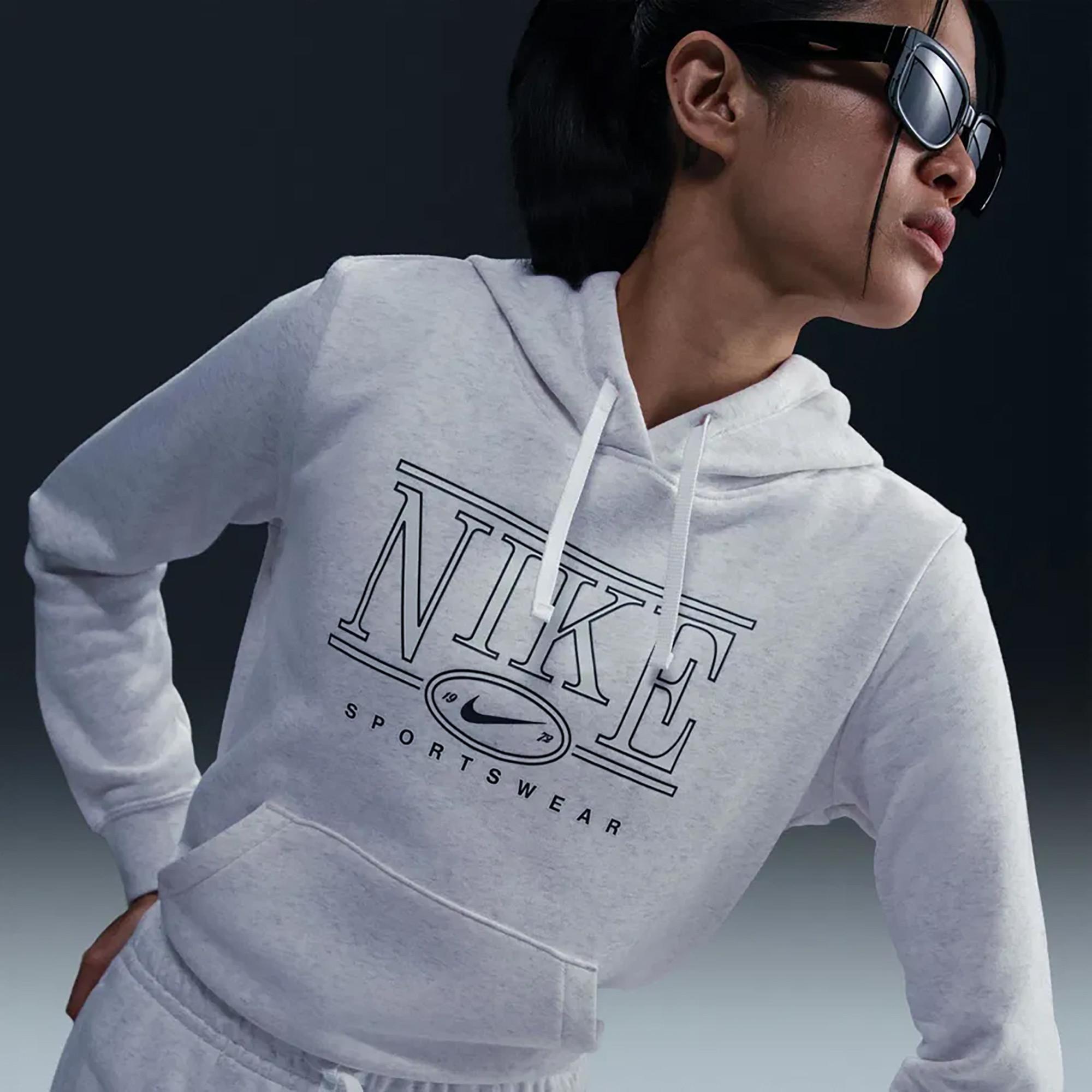 NIKE  Hoodie 