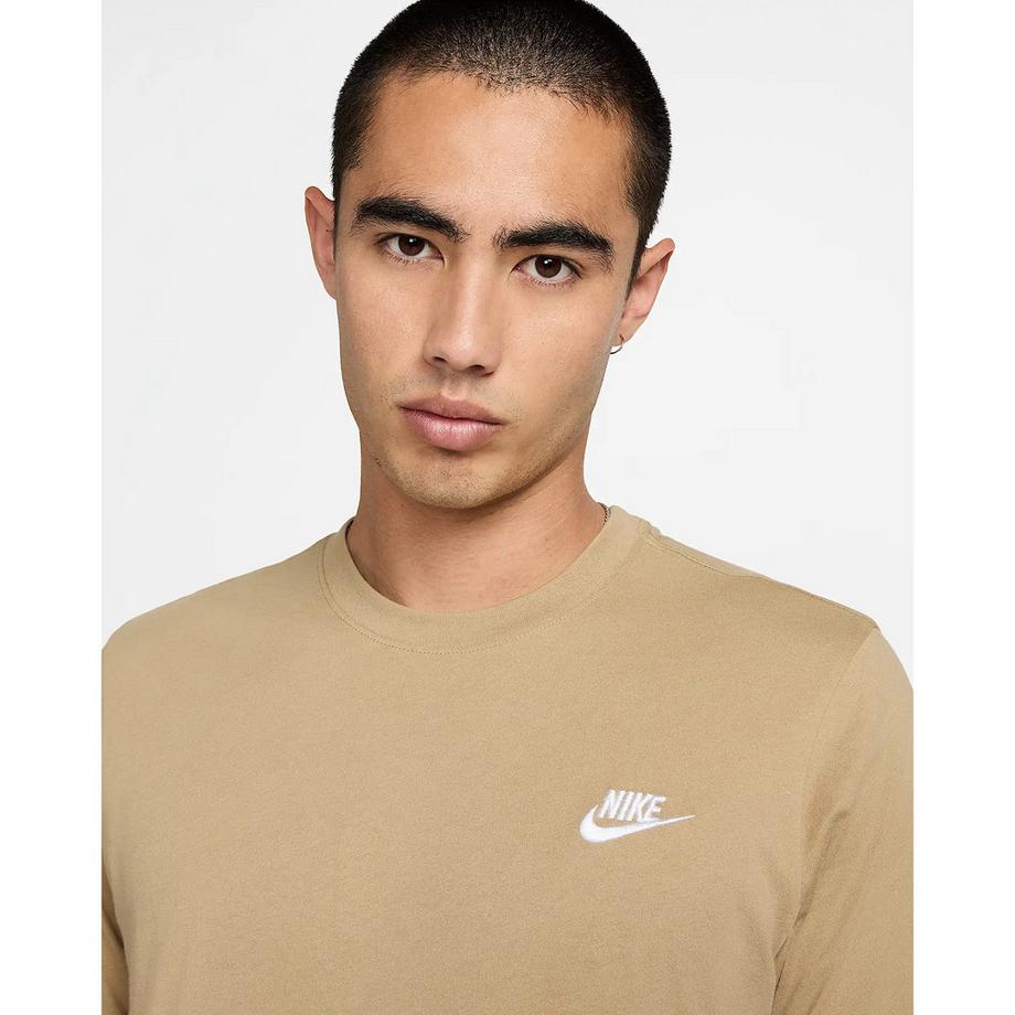 NIKE Sportswear Club T-shirt 