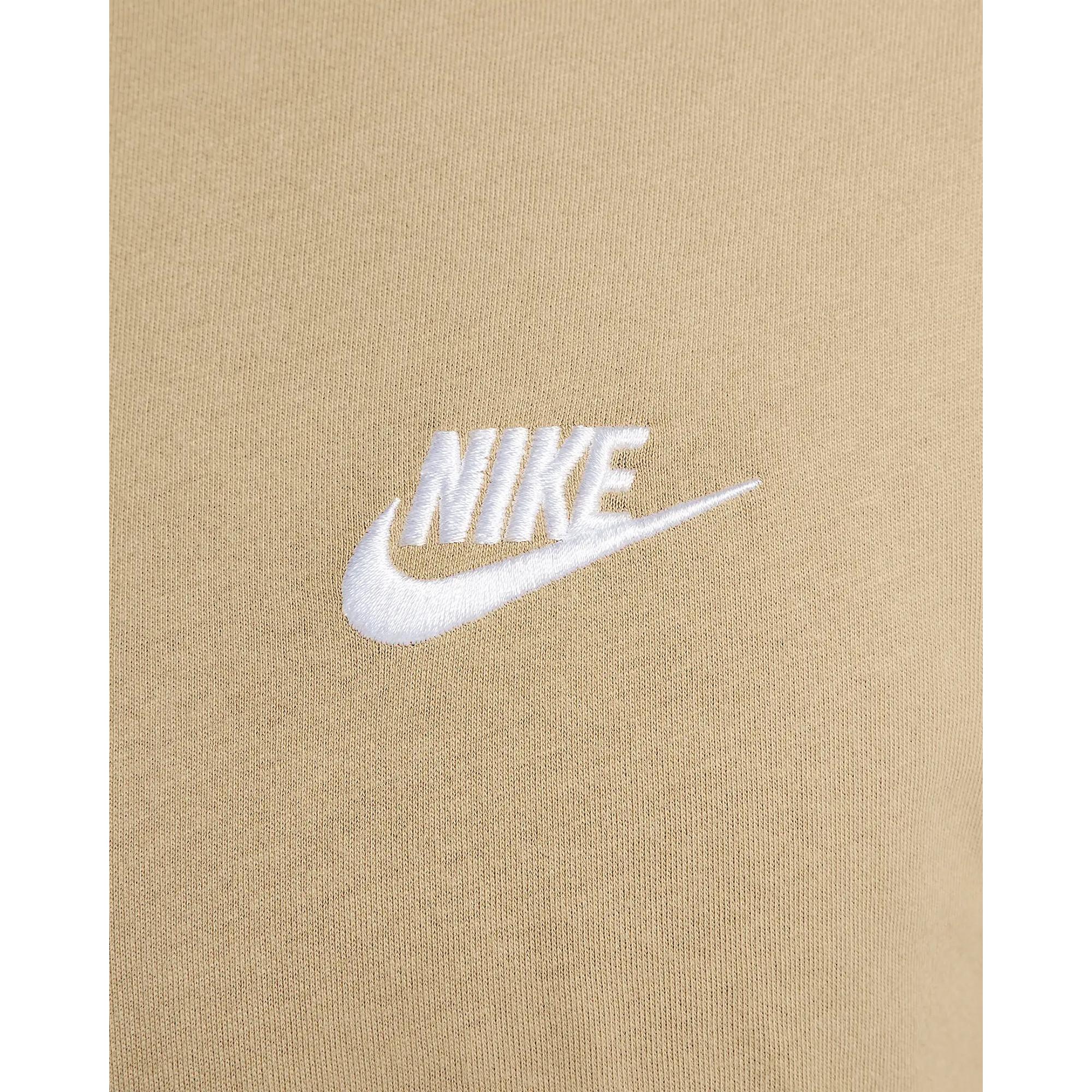 NIKE Sportswear Club\n T-shirt 