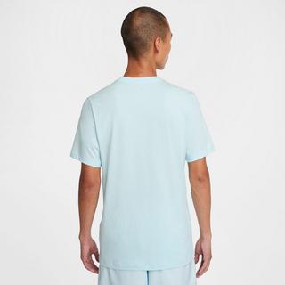 NIKE Sportswear Club T-shirt 