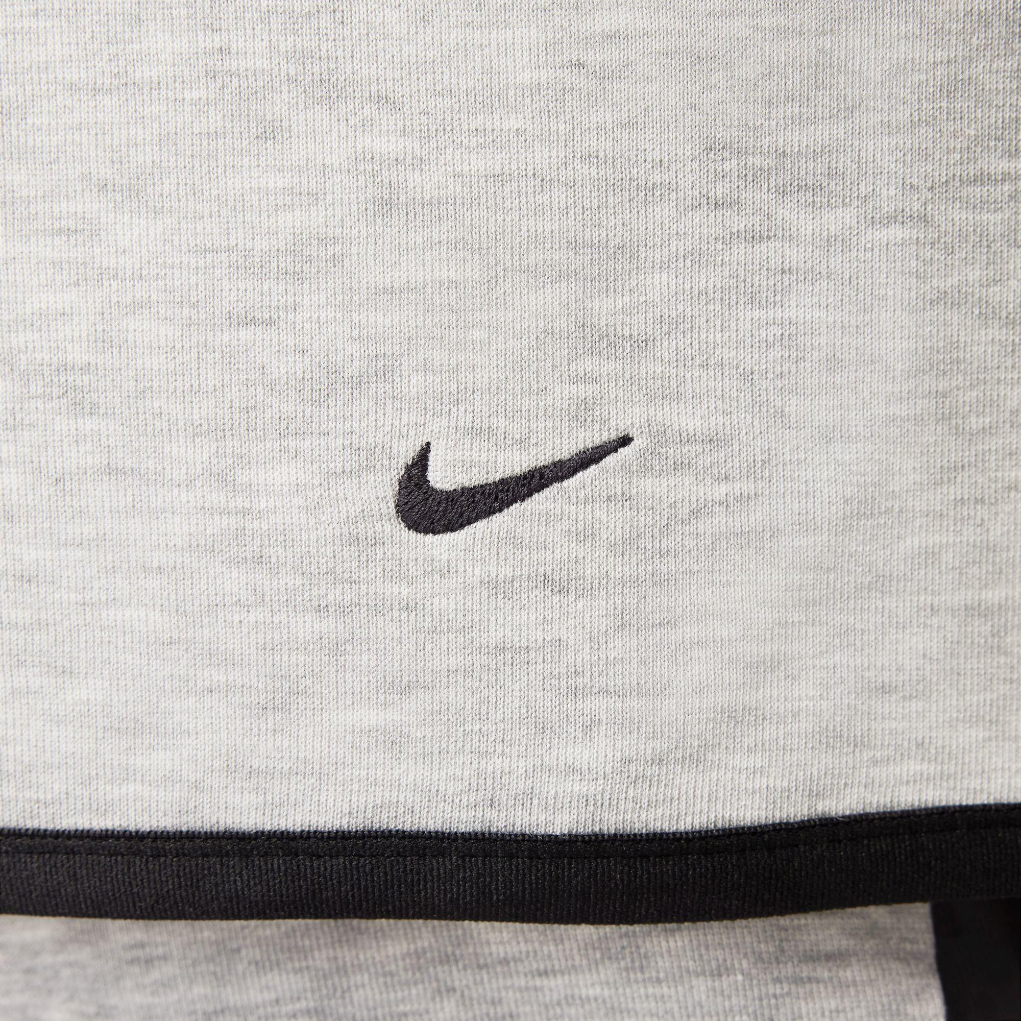 NIKE  Jacke mit Reissverschluss 