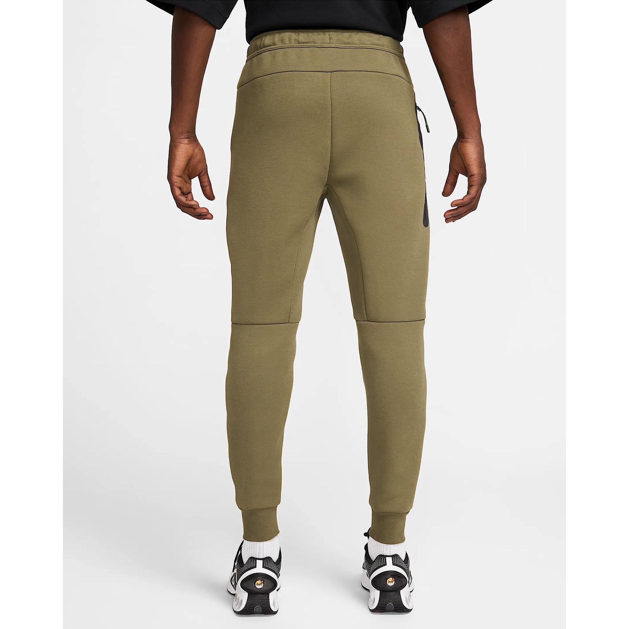 NIKE NIKE CLUB Pantalon de survêtement 