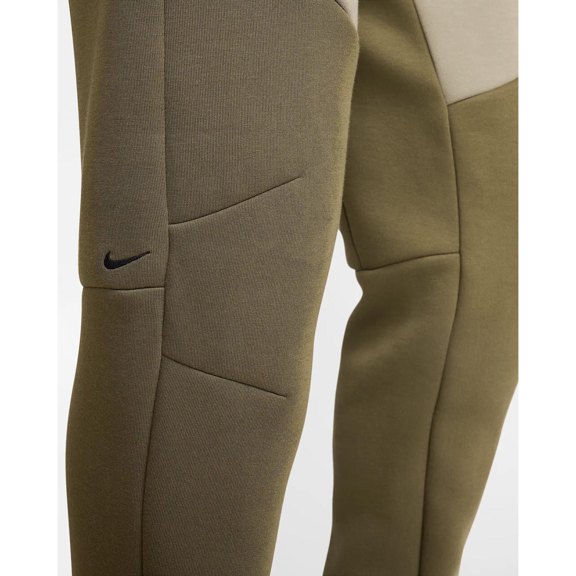 NIKE NIKE CLUB Pantalon de survêtement 