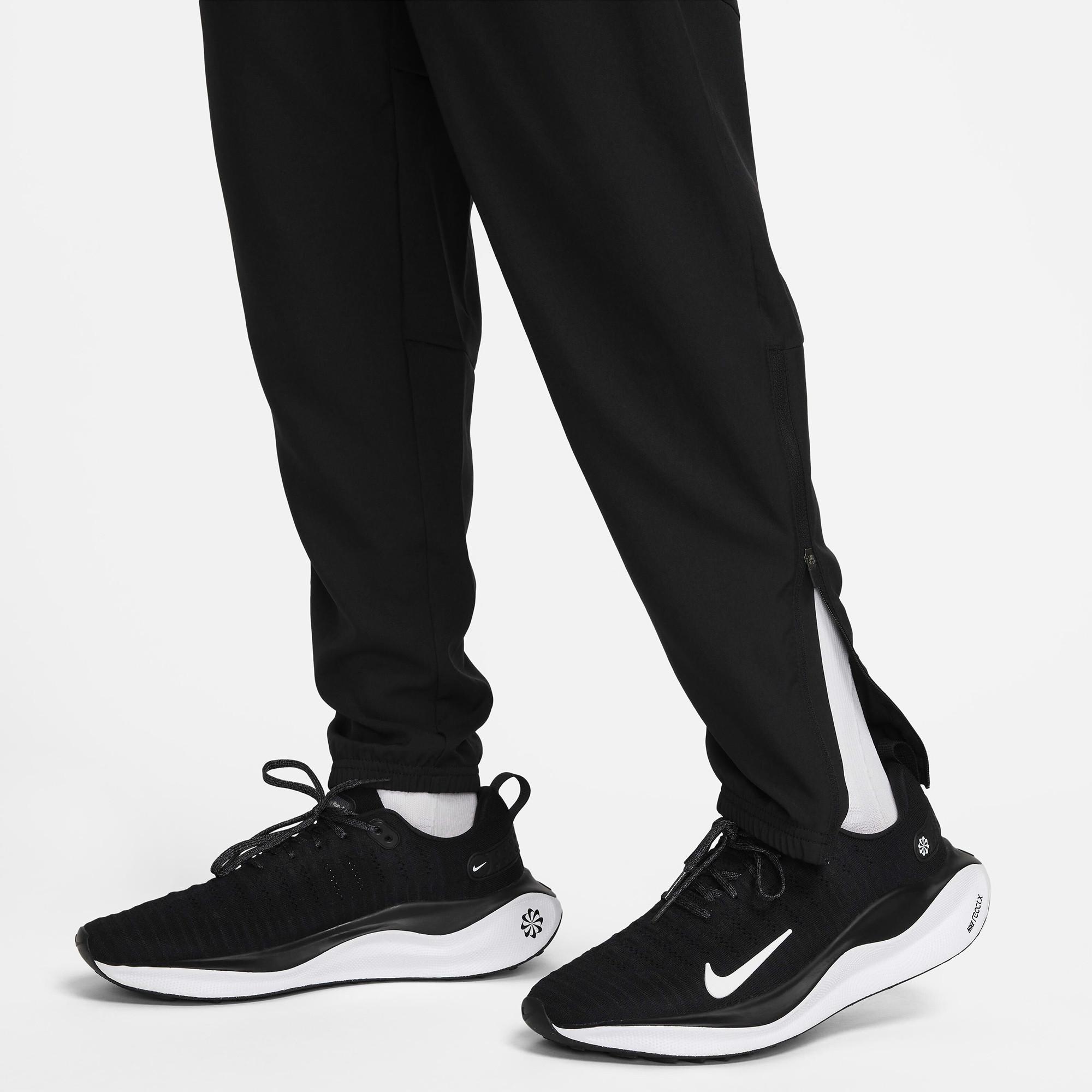 NIKE NIKE CLUB Pantaloni da allenamento 