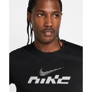 NIKE NIKE CLUB T-shirt, classic fit, senza maniche 