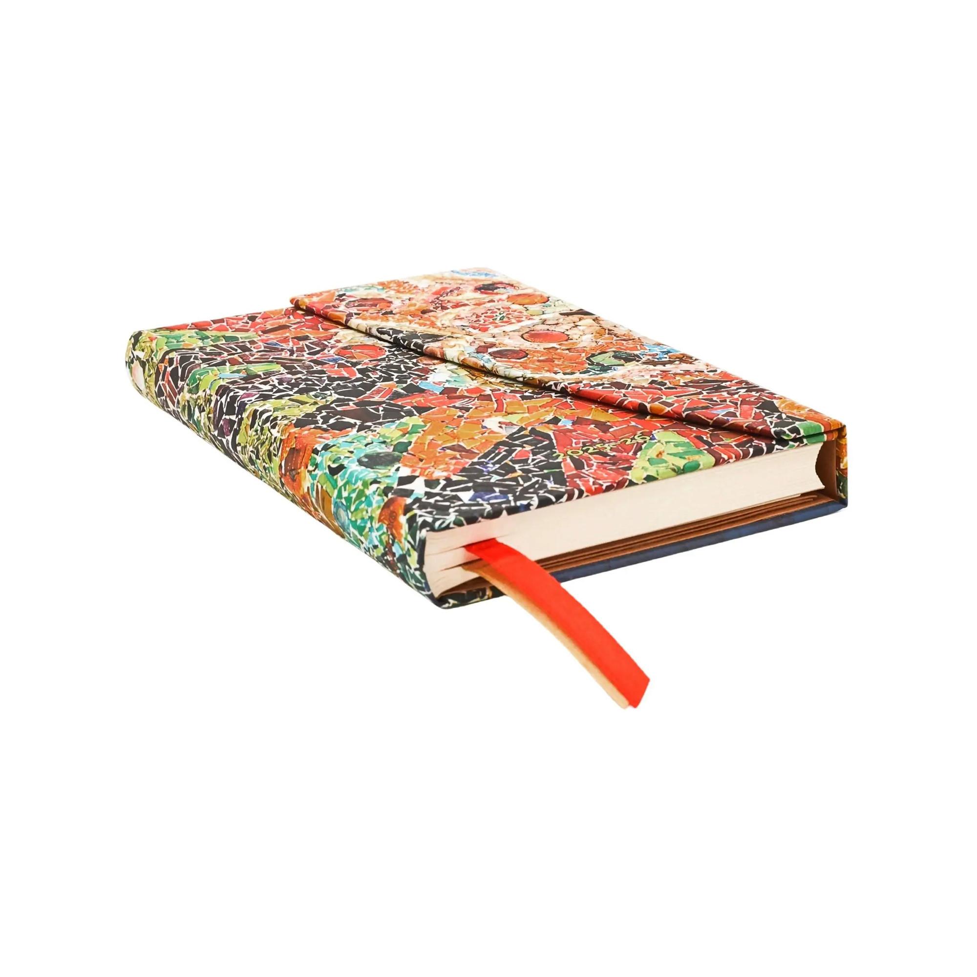 Paperblanks Agenda 2025 Gaudi's sun 