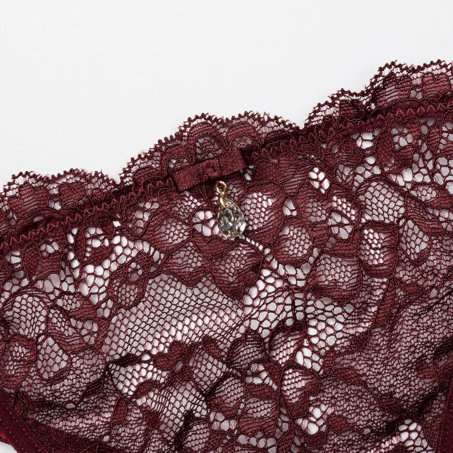 Manor Woman Perizoma String in Pizzo  