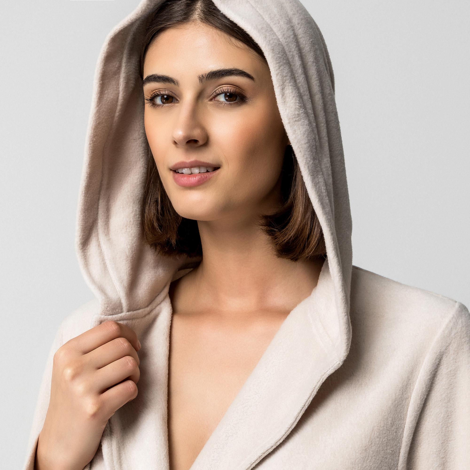 Manor Woman Kapuzen Fleece Bademantel  