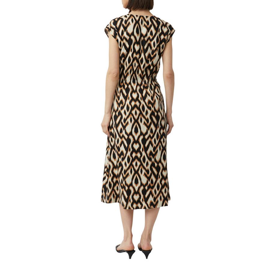 Comma  Robe 