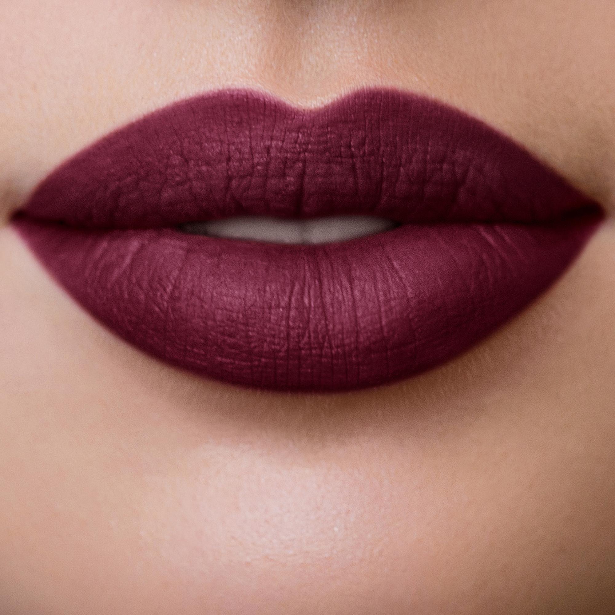 WYCON  Long Lasting Liquid Lipstick 