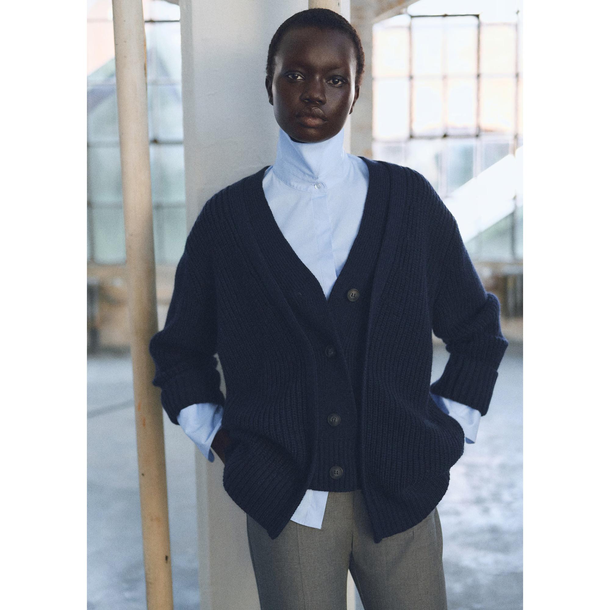 MANGO SOFIA Slim Fit Langarmbluse  