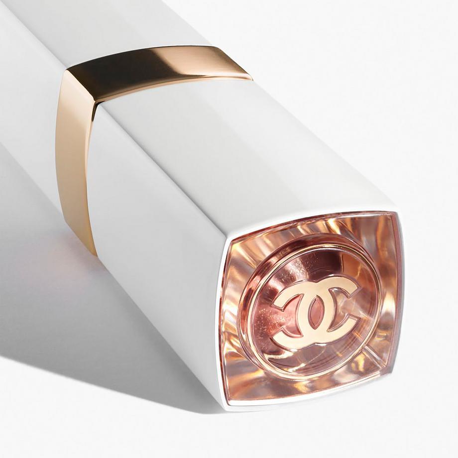 CHANEL ROUGE COCO BAUME - BRILLANT LE BAUME TEINTÉ HYDRATANT EMBELLISSEUR. INTENSITÉ SUR MESURE 