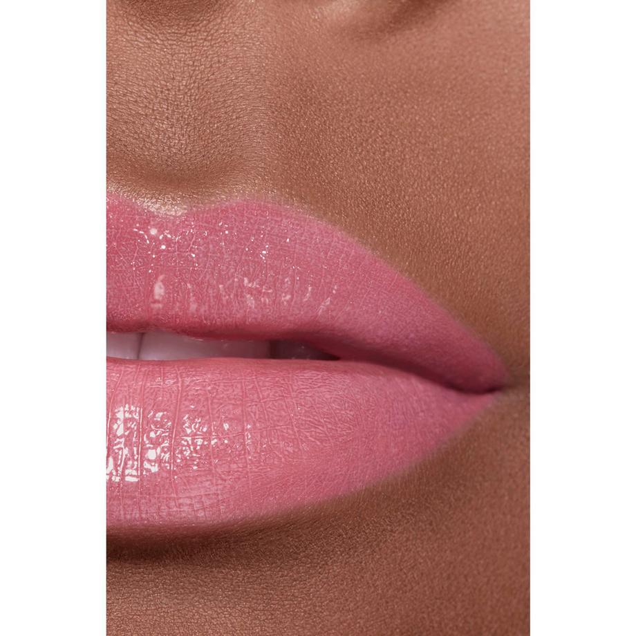 CHANEL ROUGE COCO BAUME - BRILLANT LE BAUME TEINTÉ HYDRATANT EMBELLISSEUR. INTENSITÉ SUR MESURE 