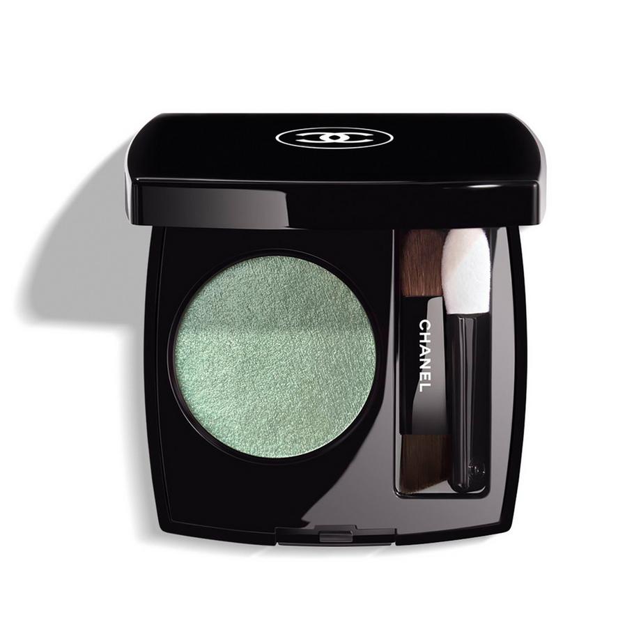 VIELSEITIGER UND LANGANHALTENDER LIDSCHATTEN