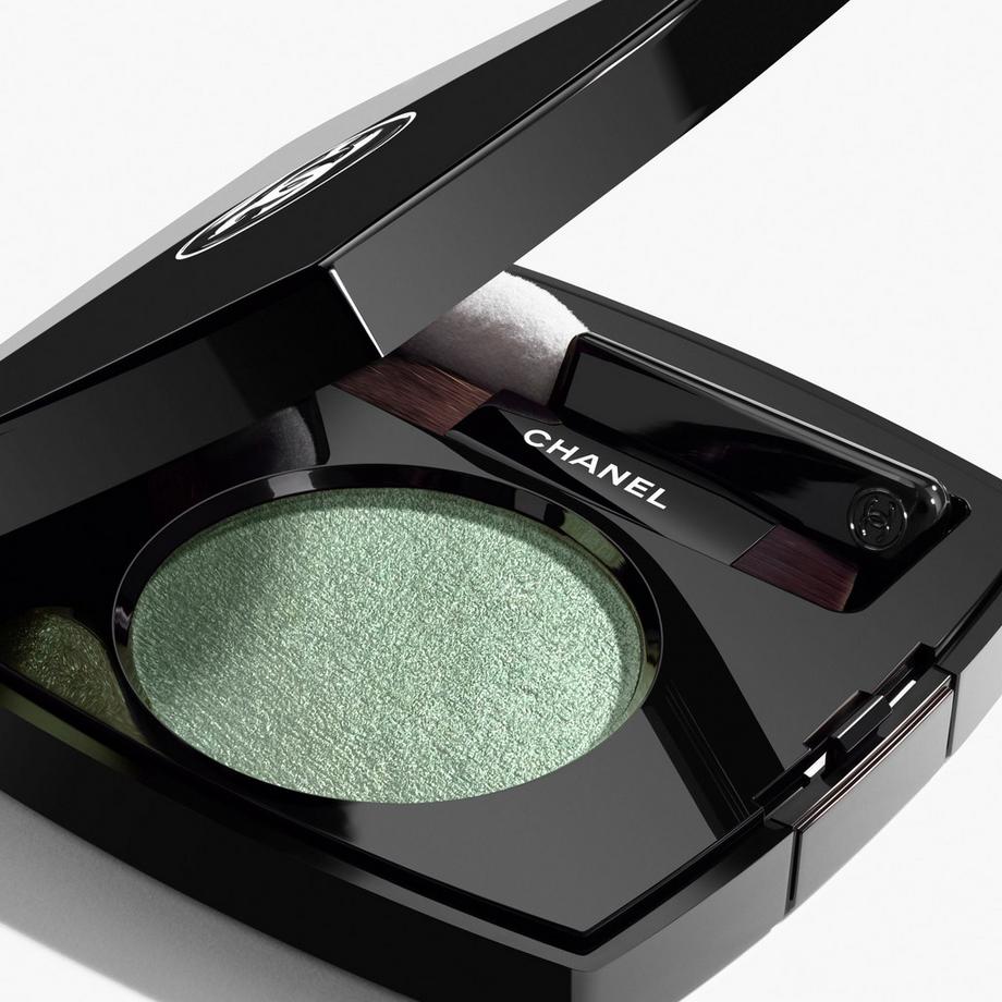CHANEL OMBRE ESSENTIELLE VIELSEITIGER UND LANGANHALTENDER LIDSCHATTEN 