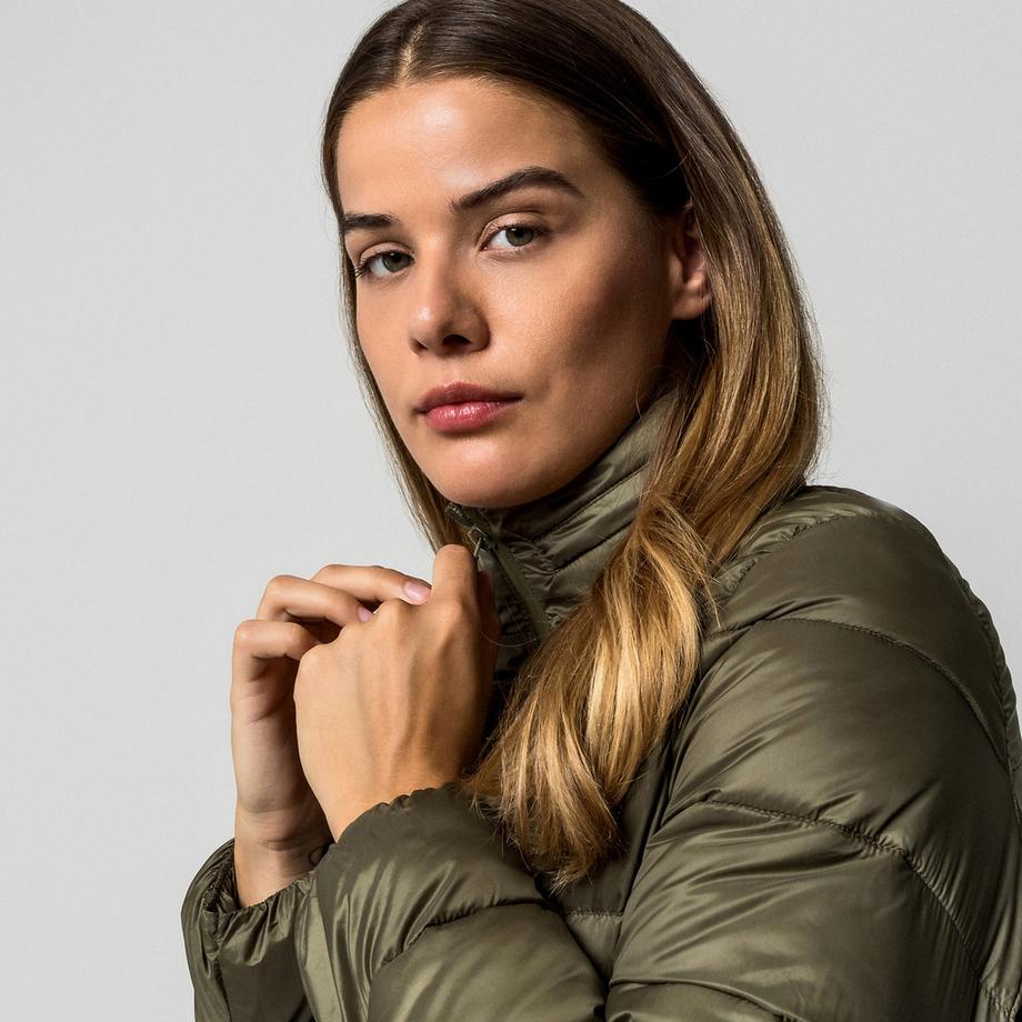 Manor Woman Doudoune matelassée avec capuche cachée  