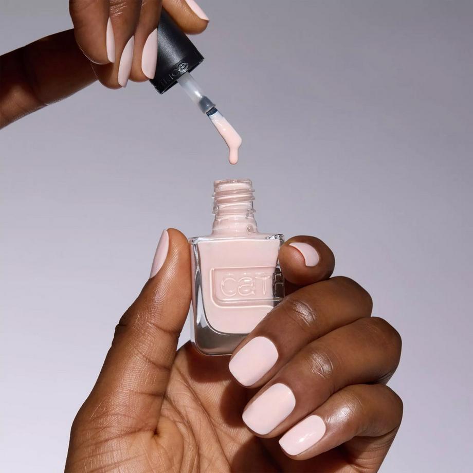 CATRICE  GEL AFFAIR Nail Lacquer 