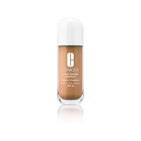 CLINIQUE  Even Better Clinical Vitamin Makeup SPF45 