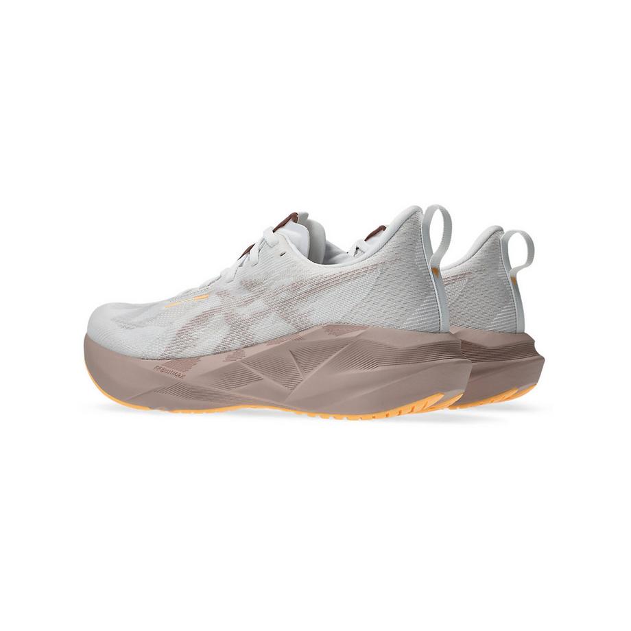asics NOVABLAST 5 Lady Chaussures de running  
