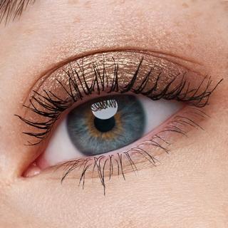 CATRICE  Metallic Spark Cream Eyeshadow 