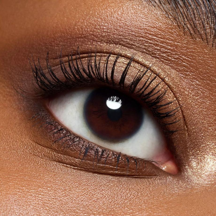 CATRICE  Tiny Treasures Eyeshadow Palette 