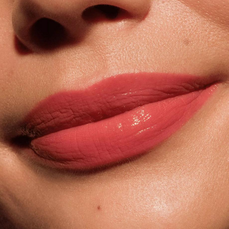 CATRICE  Glass Like Dewy Lip Tint 