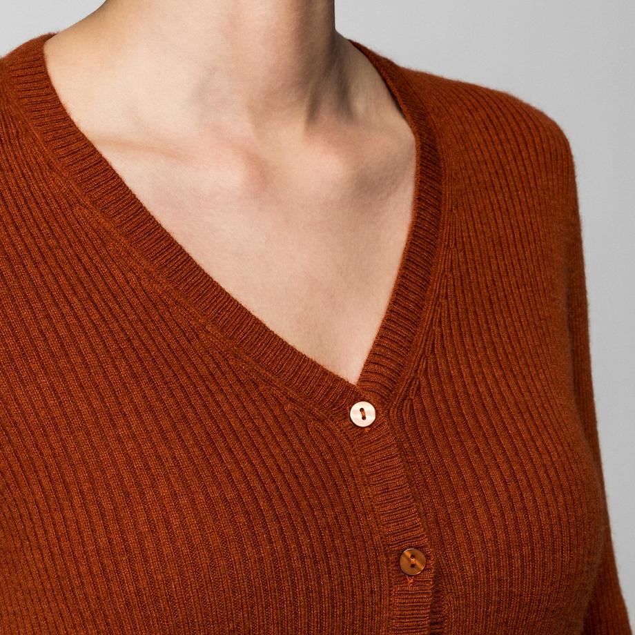 Manor Woman Gerippter V-Ausschnitt Cardigan  