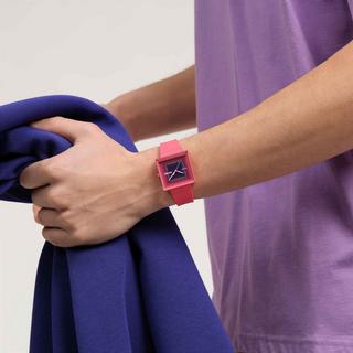 swatch WHAT IF...SQUARELY BERRY Analoguhr 