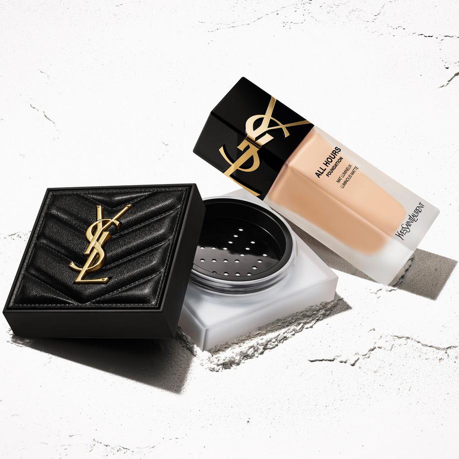 YSL  All Hours Hyper Blur Loose Powder  