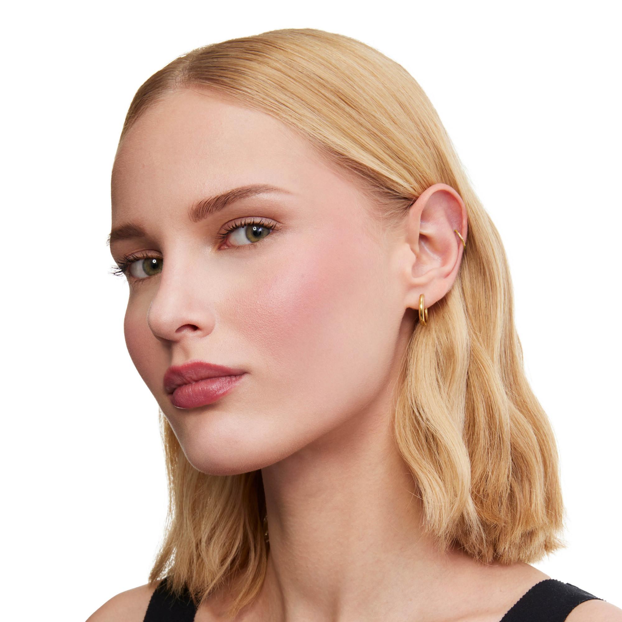 YSL  Make Me Blush Bold Blurring Blush 