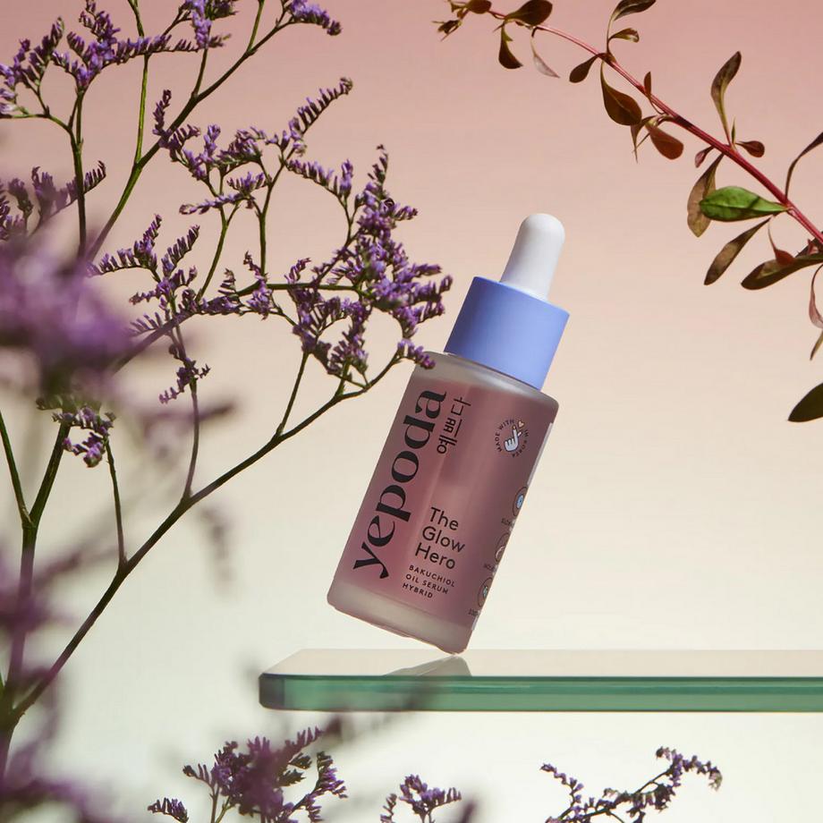 Yepoda  The Glow Hero – Siero-olio ibrido con bakuchiol 