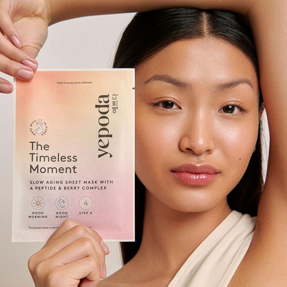 Yepoda  The Timeless Moment – Maschera in tessuto Slow Agining con peptidi e bacche 