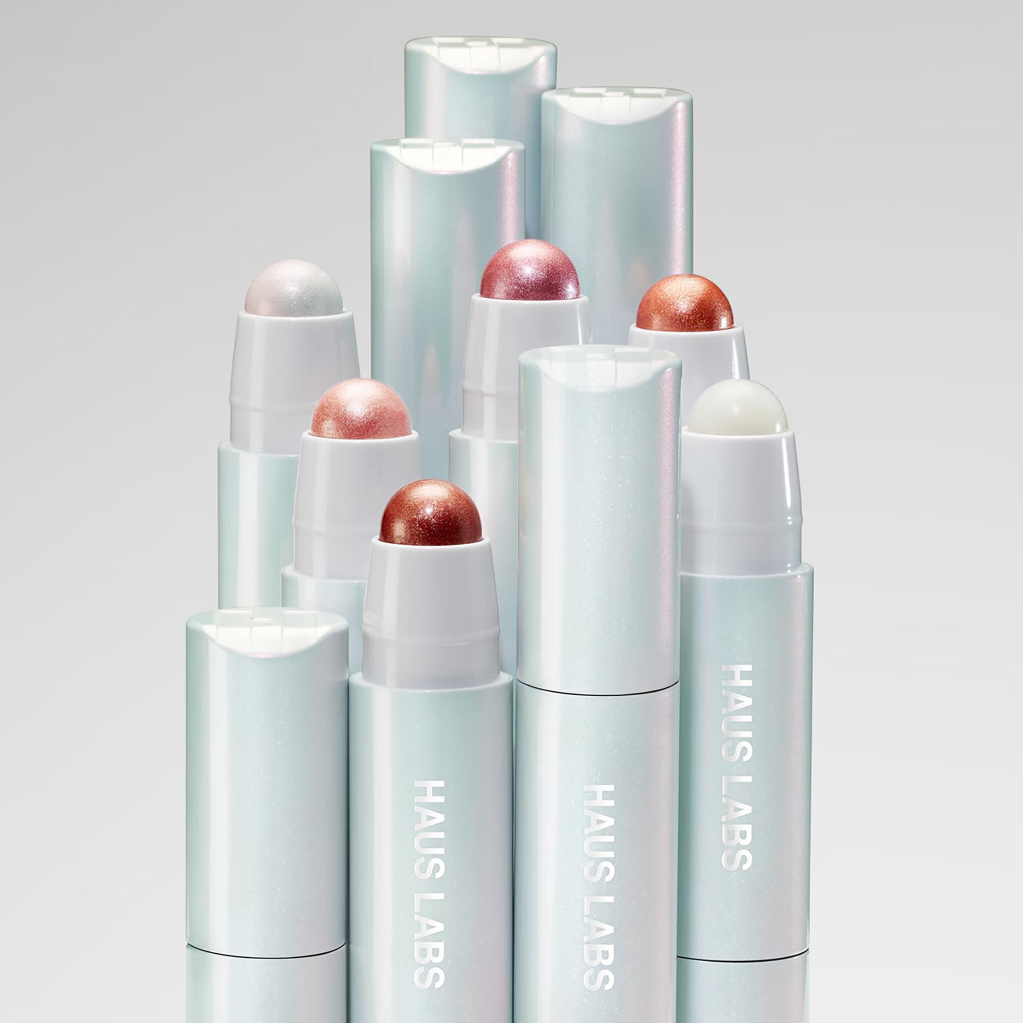 Haus Labs  Bio-Radiant™ Glassy Highlighter Balm - Balsamo illuminante per il viso 