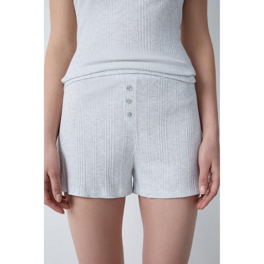 Etam Gerippte Shorts mit Knopfleiste  