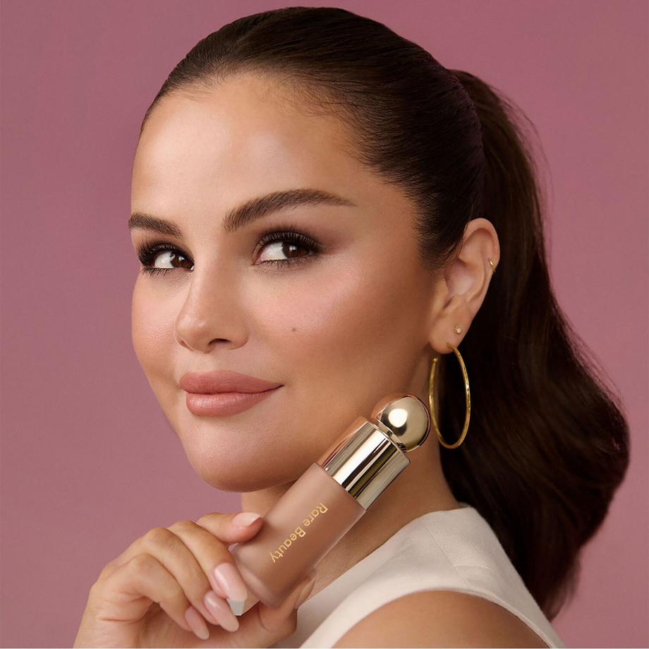 RARE BEAUTY  Soft Pinch Liquid Contour - Contouring Liquide 