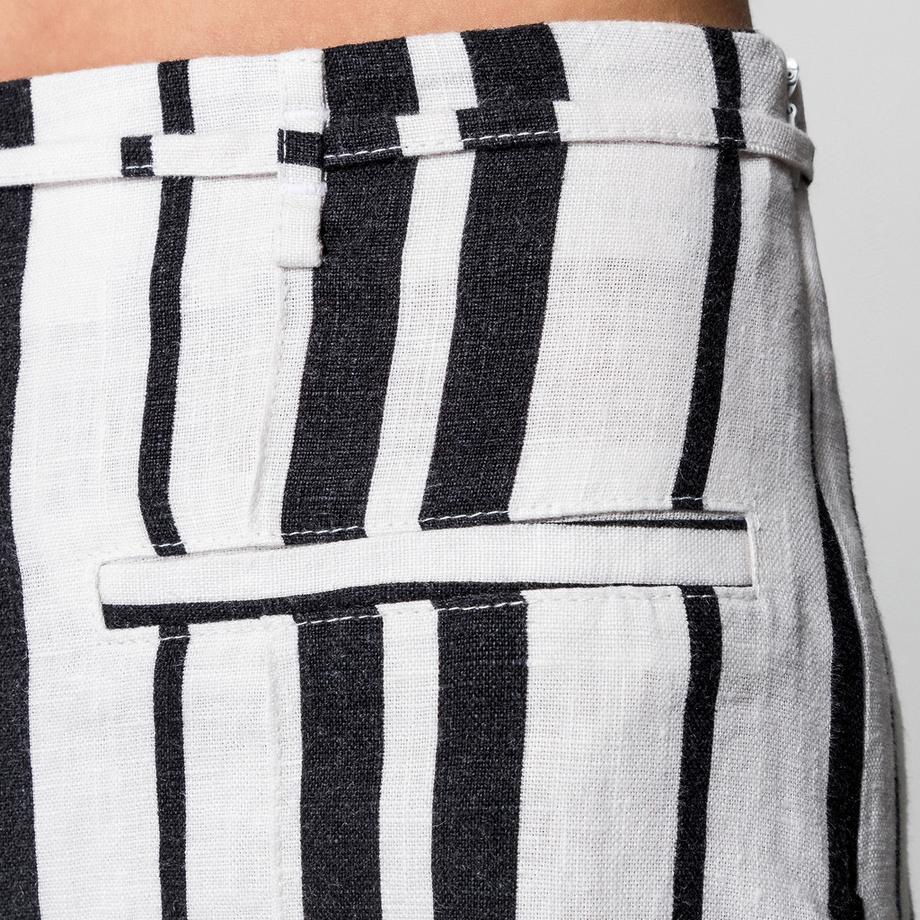 Manor Woman Leinen Shorts  