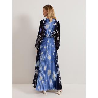 Phase Eight  Robe 