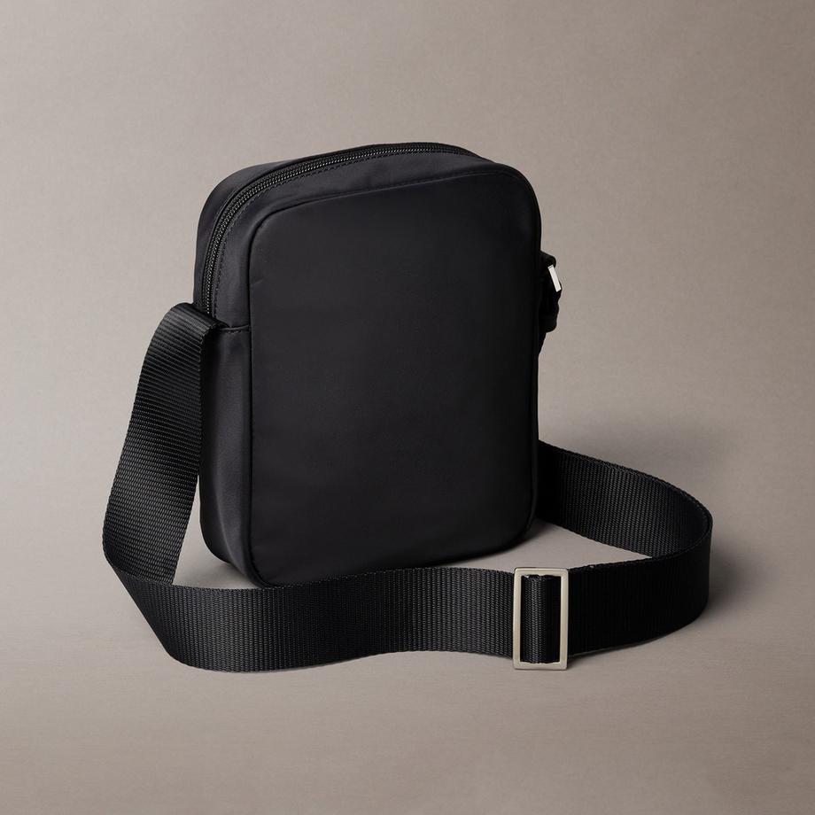 Calvin Klein Sac Reporter Sleek  