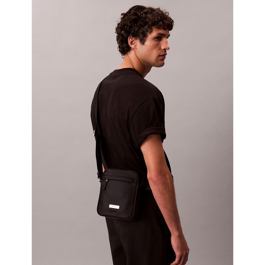 Calvin Klein Sac Reporter Sleek  
