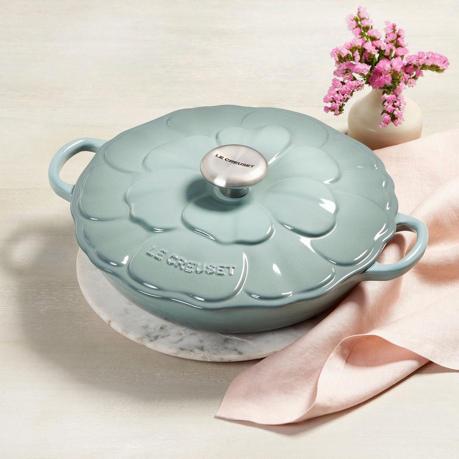 LE CREUSET Teglia bassa Flower, Sea Salt 