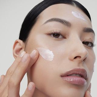 SEPHORA  Cica crema idratante di riparazione rapida - idrata + lenisce 